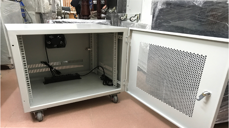 Tủ rack 8U