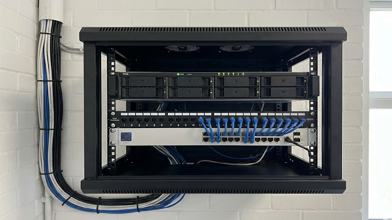 Tủ rack mạng 6U
