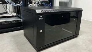 tủ rack 10u d600