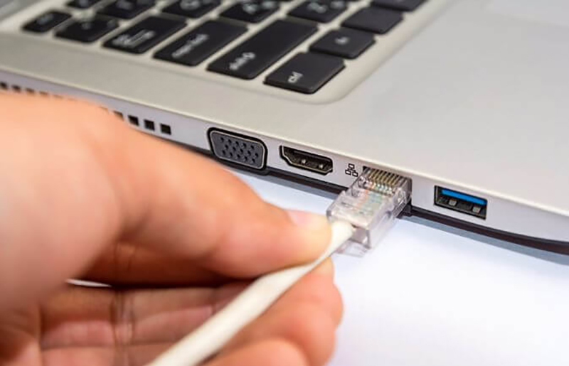 cổng lan laptop