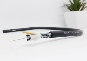 Cáp quang chôn trực tiếp